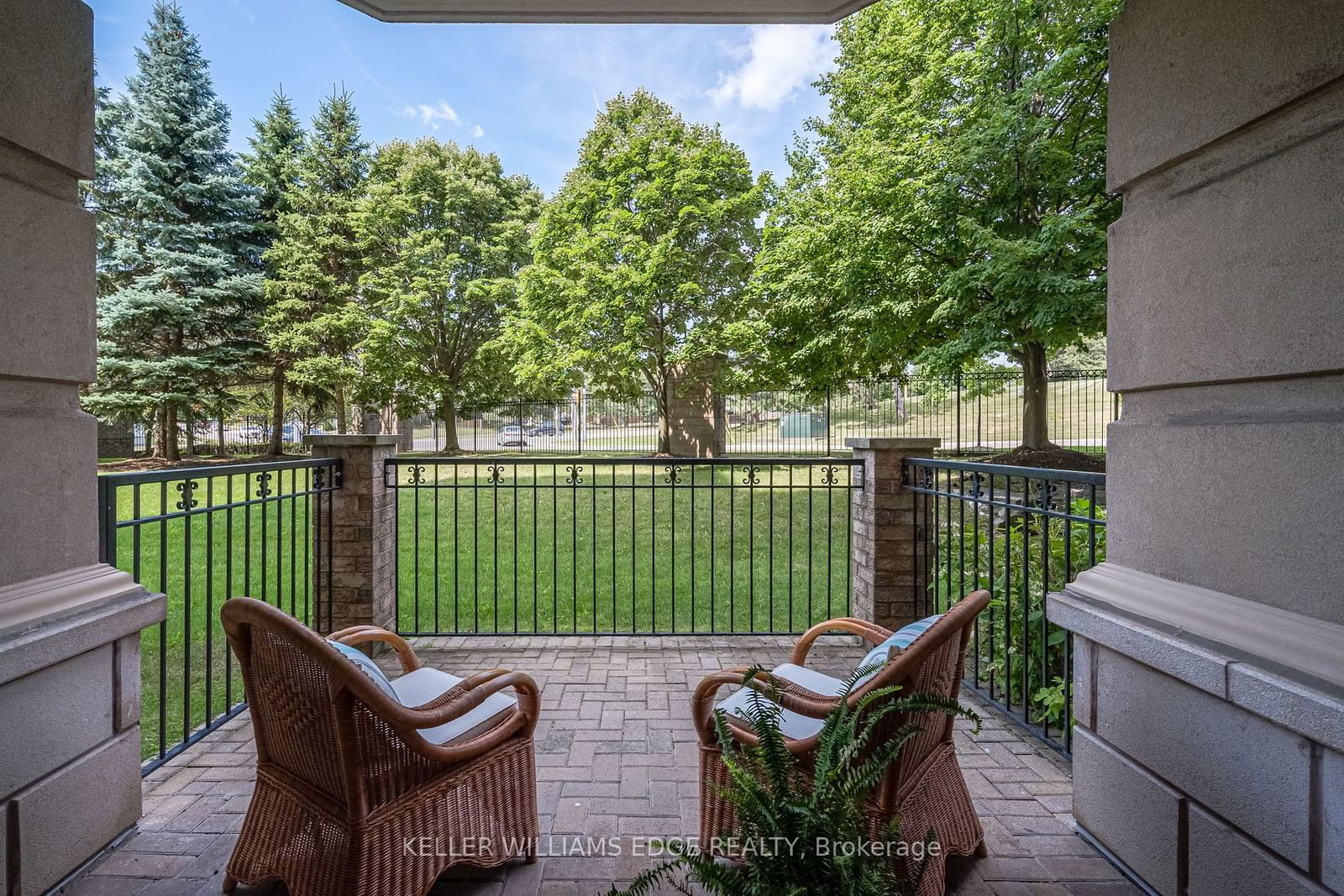 2085 Amherst Heights Dr, unit 106 for sale - image #28