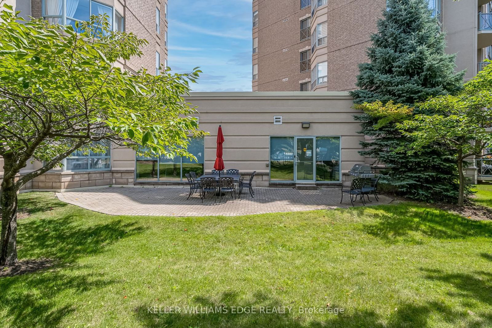 2085 Amherst Heights Dr, unit 106 for sale - image #33