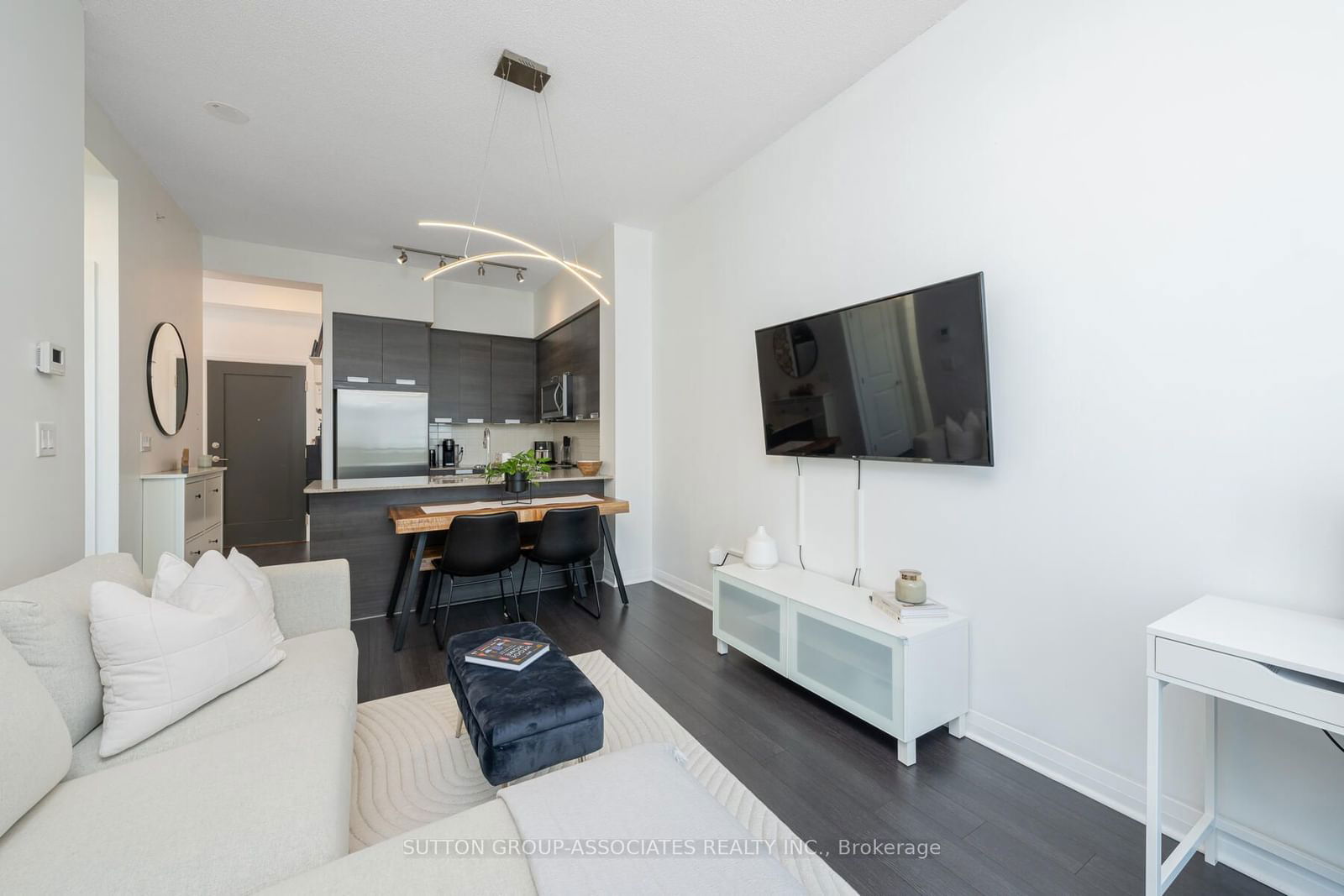 5025 Four Springs Ave, unit 1801 for sale - image #22