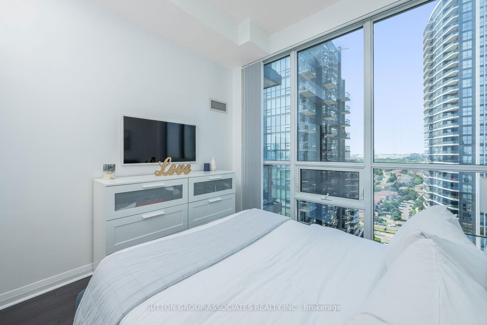 5025 Four Springs Ave, unit 1801 for sale - image #27