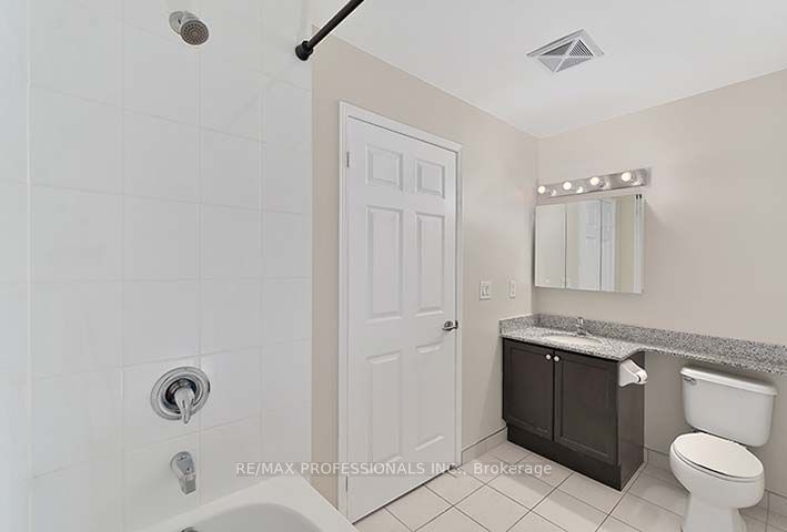 3 Michael Power Pl, unit 402 for sale - image #19