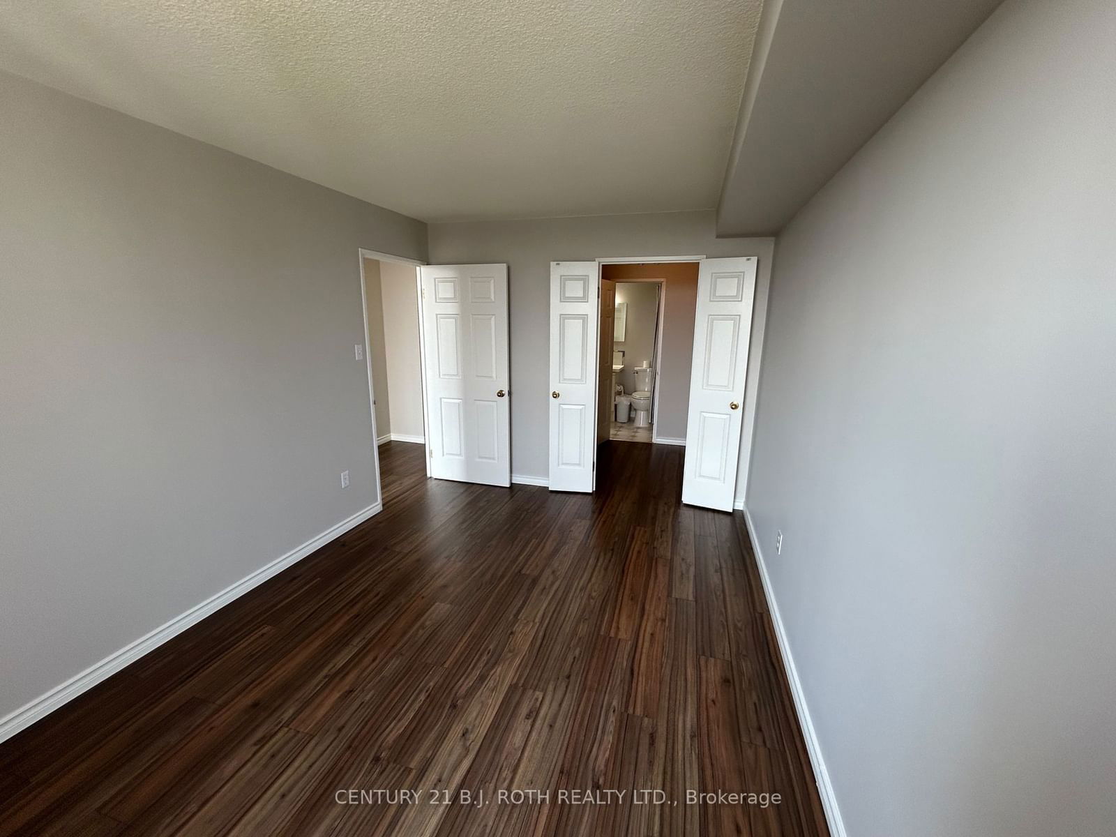 101 Subway Cres, unit 1607 for sale - image #10