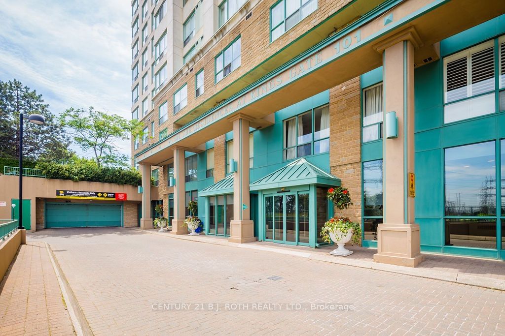 101 Subway Cres, unit 1607 for sale - image #2