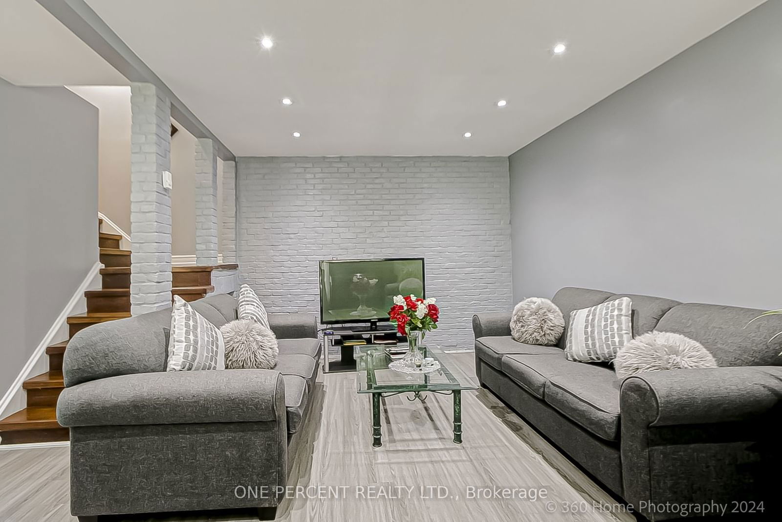 14 London Green Crt W, unit 96 for sale - image #8