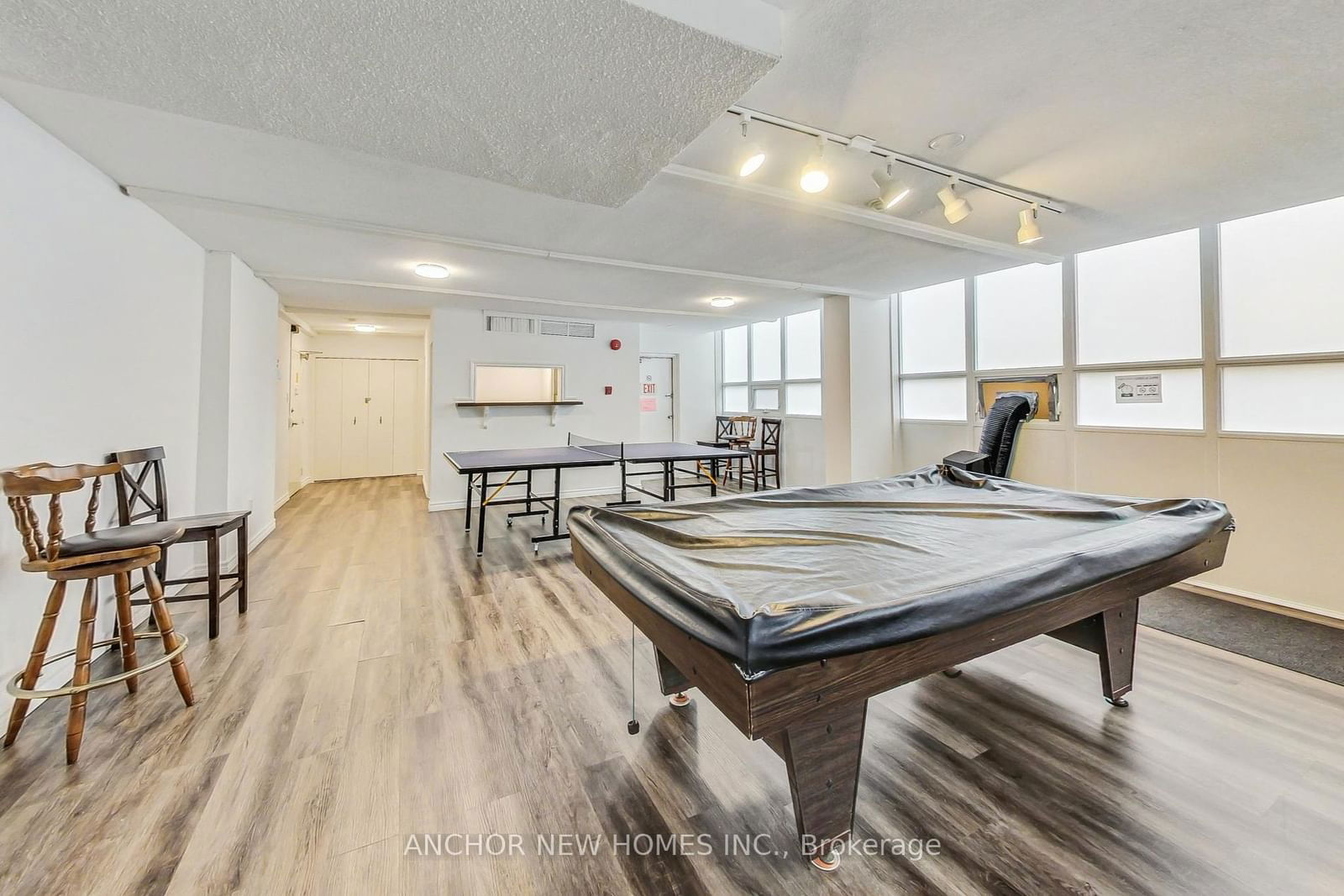 2323 Confederation Pkwy, unit 1105 for sale