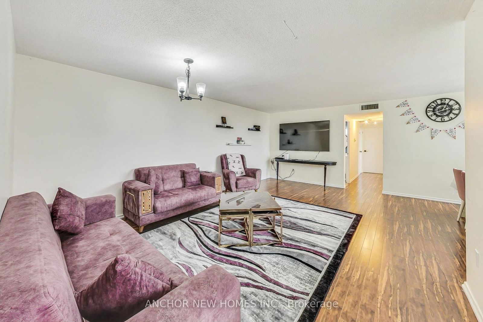 2323 Confederation Pkwy, unit 1105 for sale - image #5