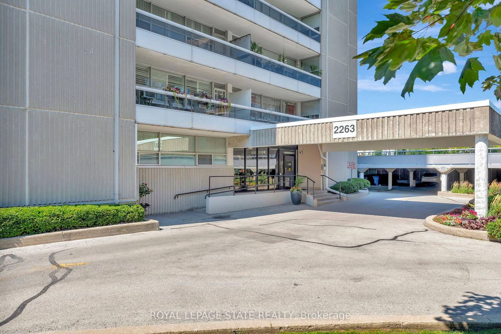 2263 Marine Dr, unit 1505 for sale - image #14