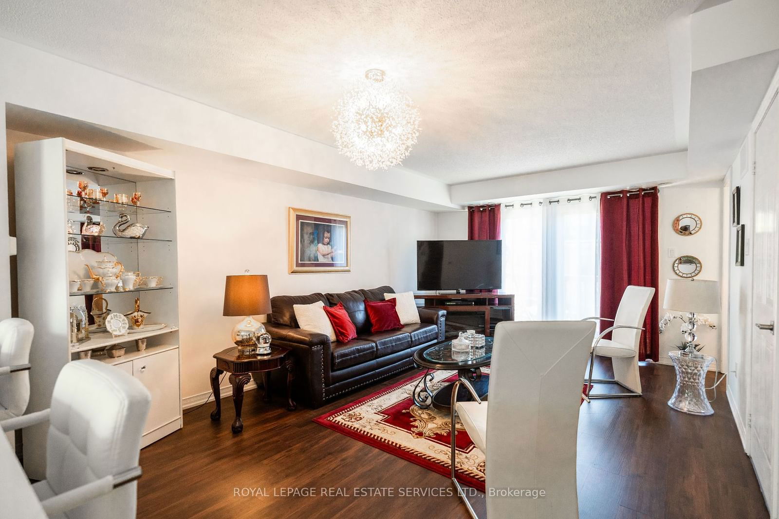 3108 Eglinton Ave W, unit 102 for sale