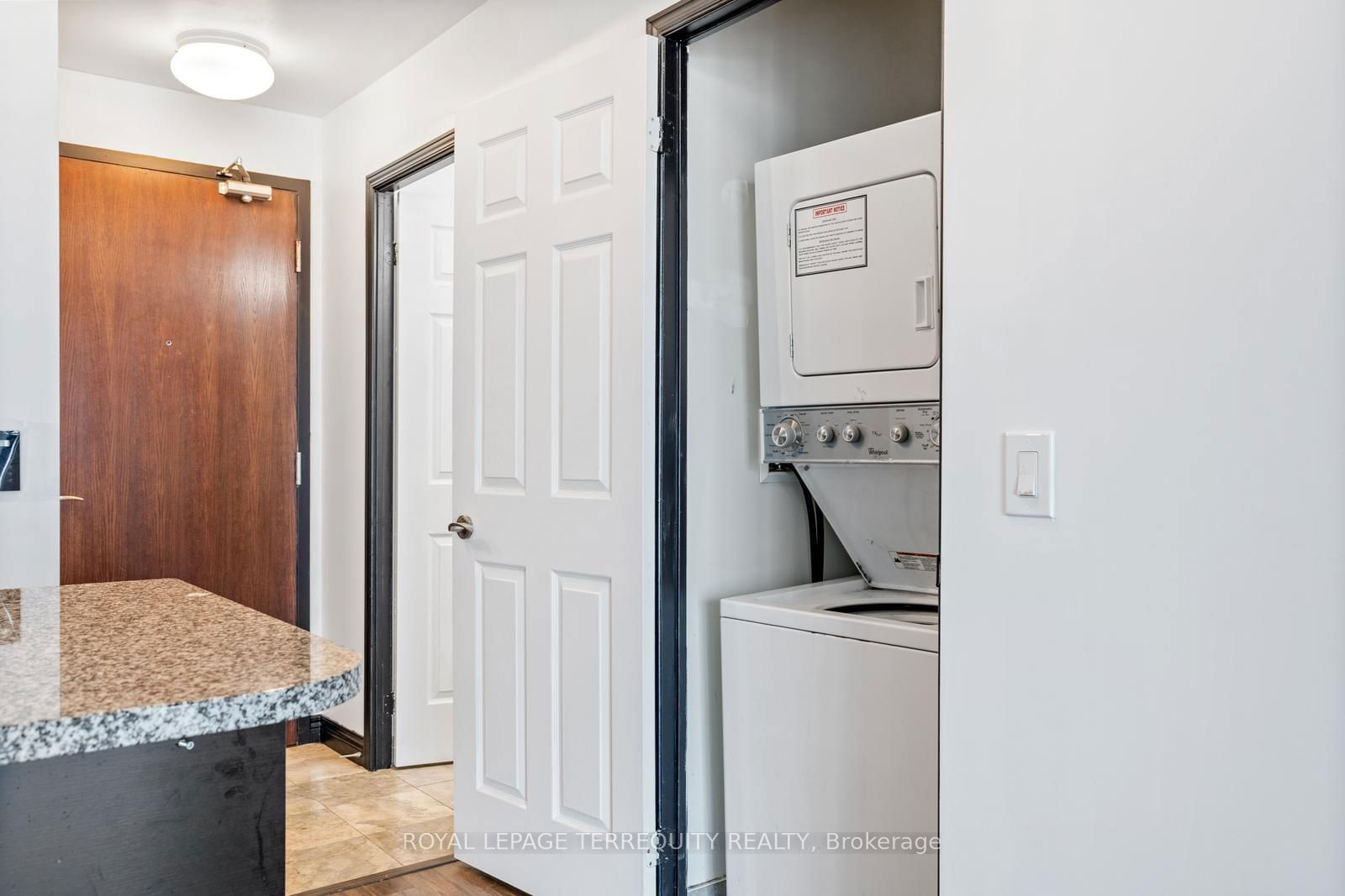 339 Rathburn Rd W, unit 1702 for sale - image #11