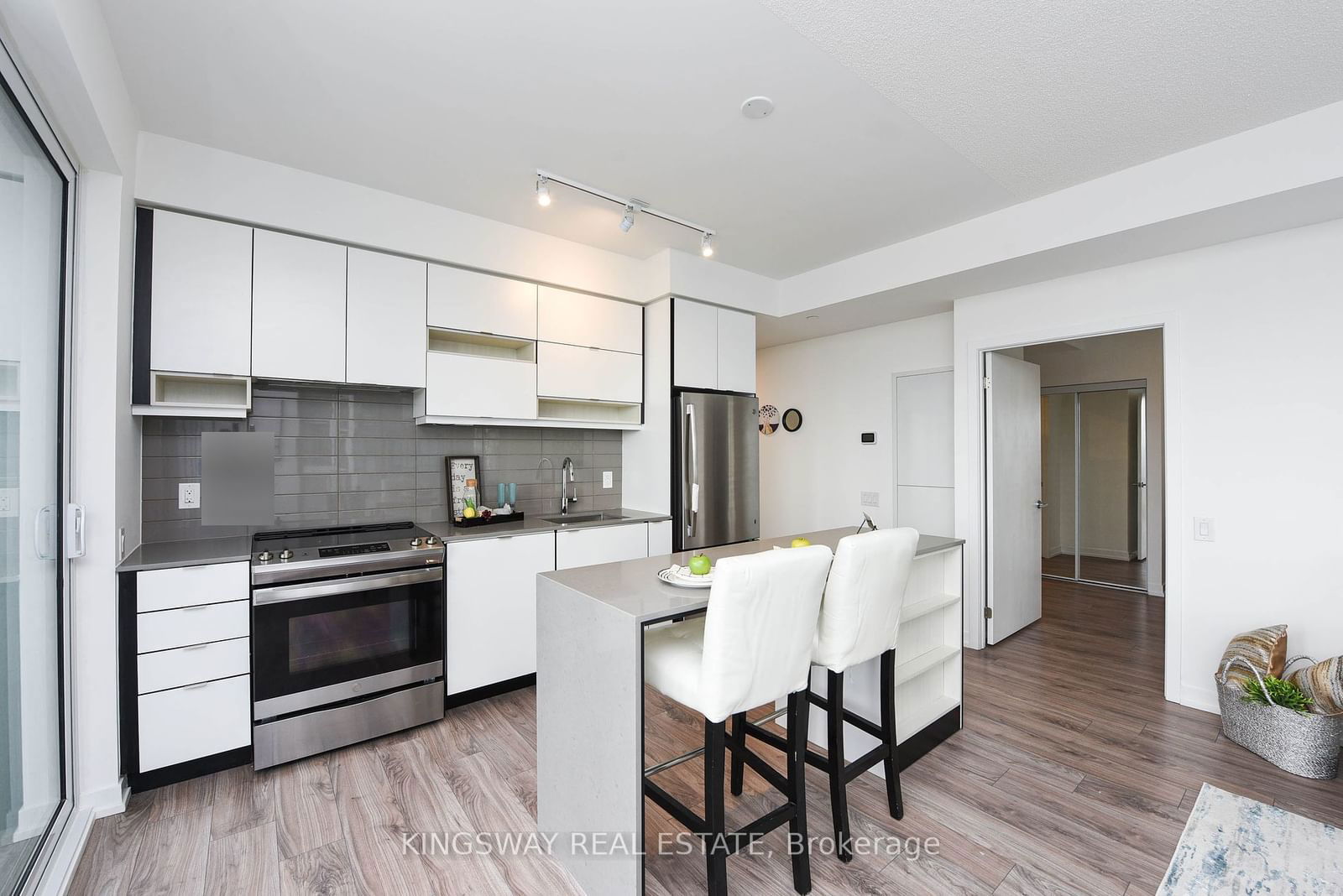 4065 Confederation Pkwy, unit 1403 for rent - image #31