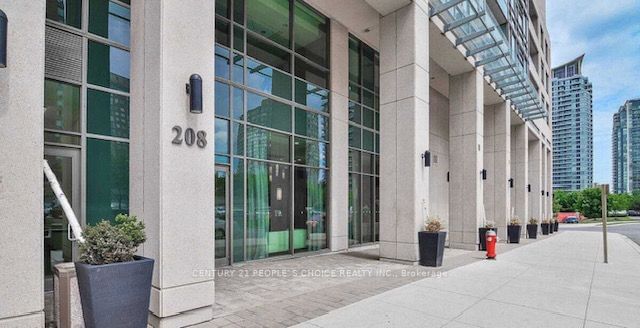 208 Enfield Pl, unit 3303 for sale - image #2