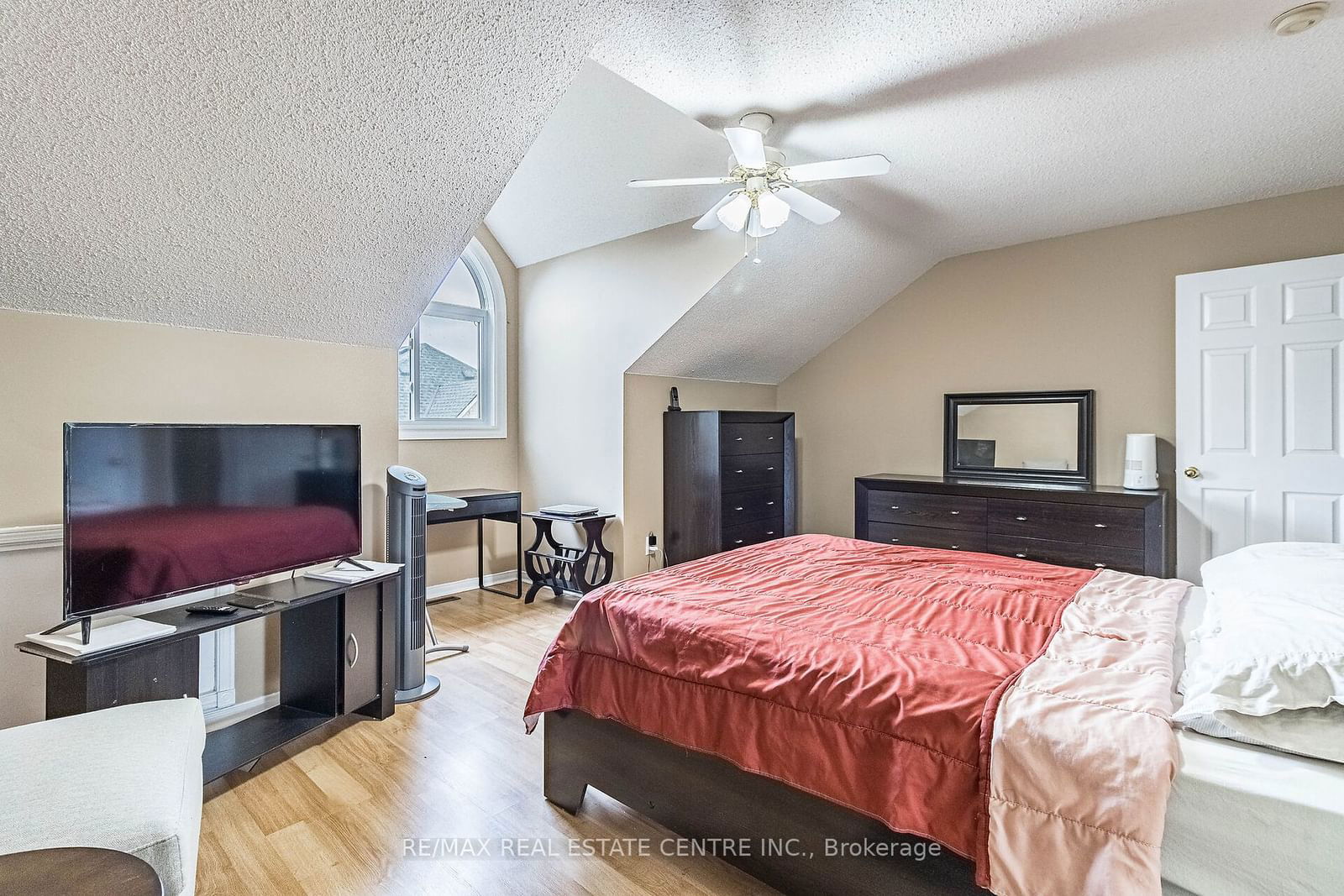 455 Apache Crt, unit 142 for sale - image #26