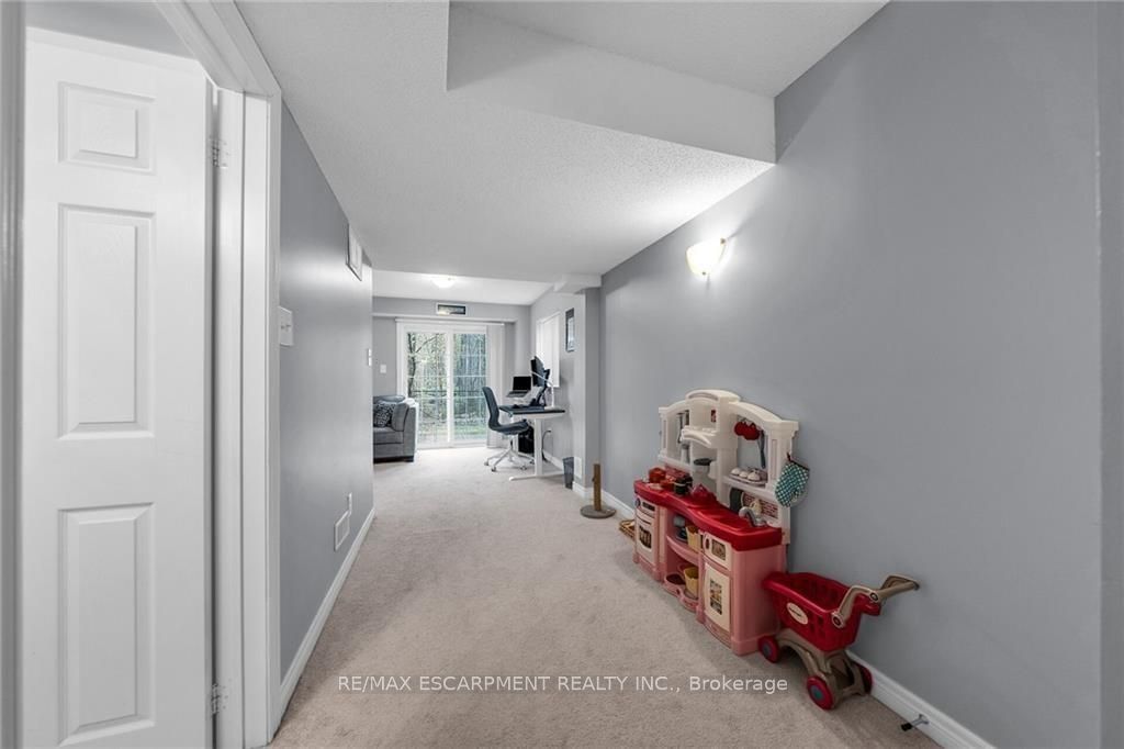 233 Duskywing Way, unit 35 for sale - image #27