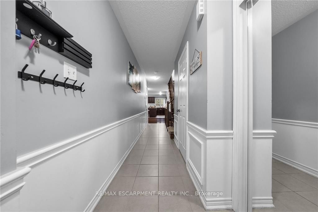 233 Duskywing Way, unit 35 for sale - image #5