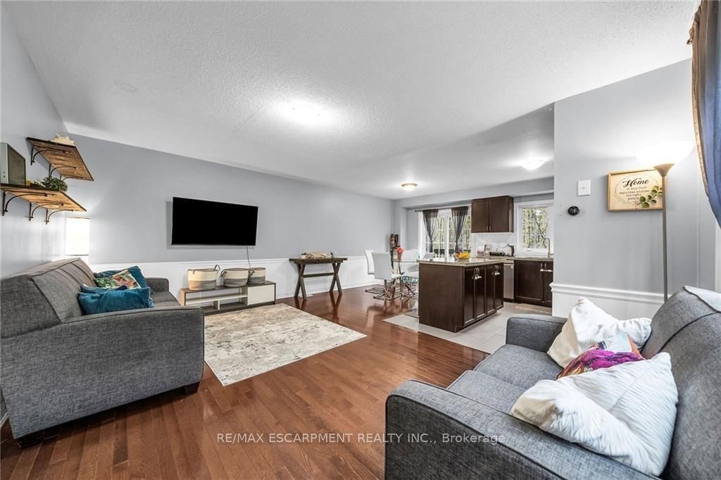 233 Duskywing Way, unit 35 for sale - image #7