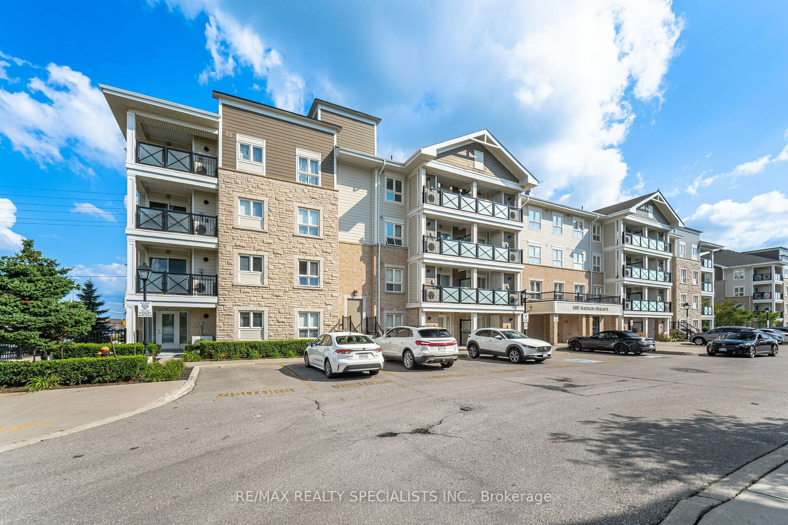 1005 Nadalin Heights, unit 411 for sale - image #1