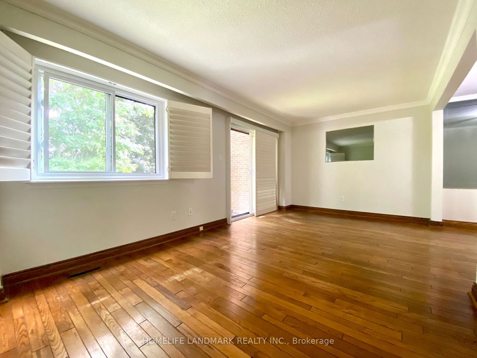 20 Mineola Rd E, unit 52 for rent - image #6