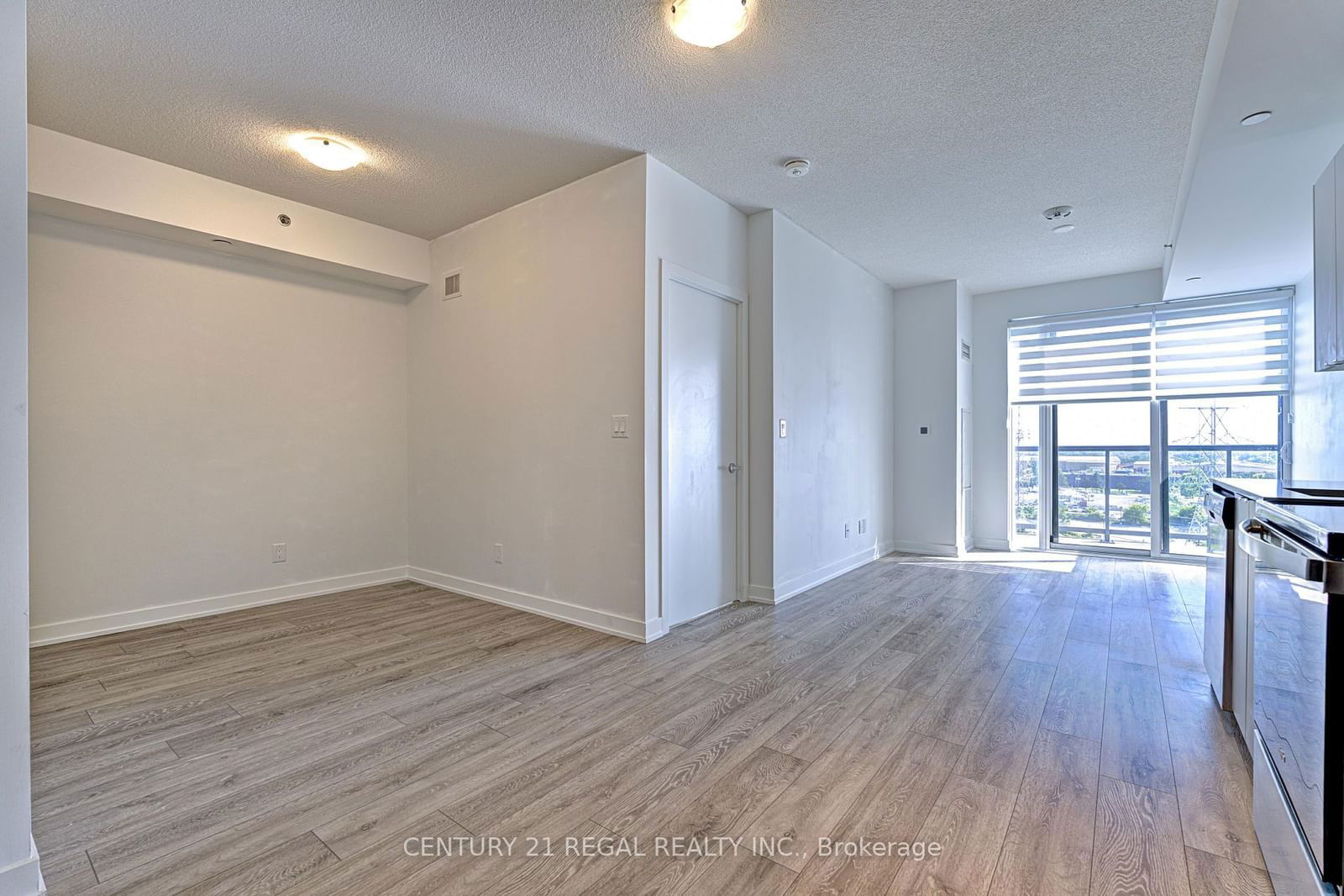 3200 Dakota Common, unit B1012 for sale - image #8