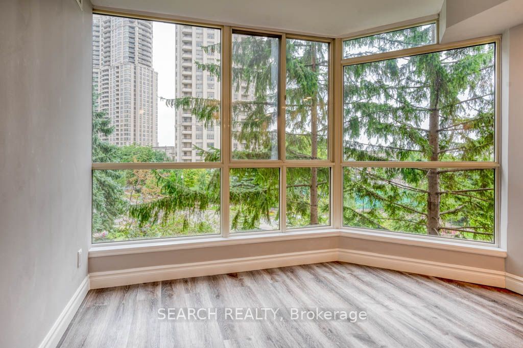 55 Kingsbridge Garden Circ, unit 313 for rent - image #21