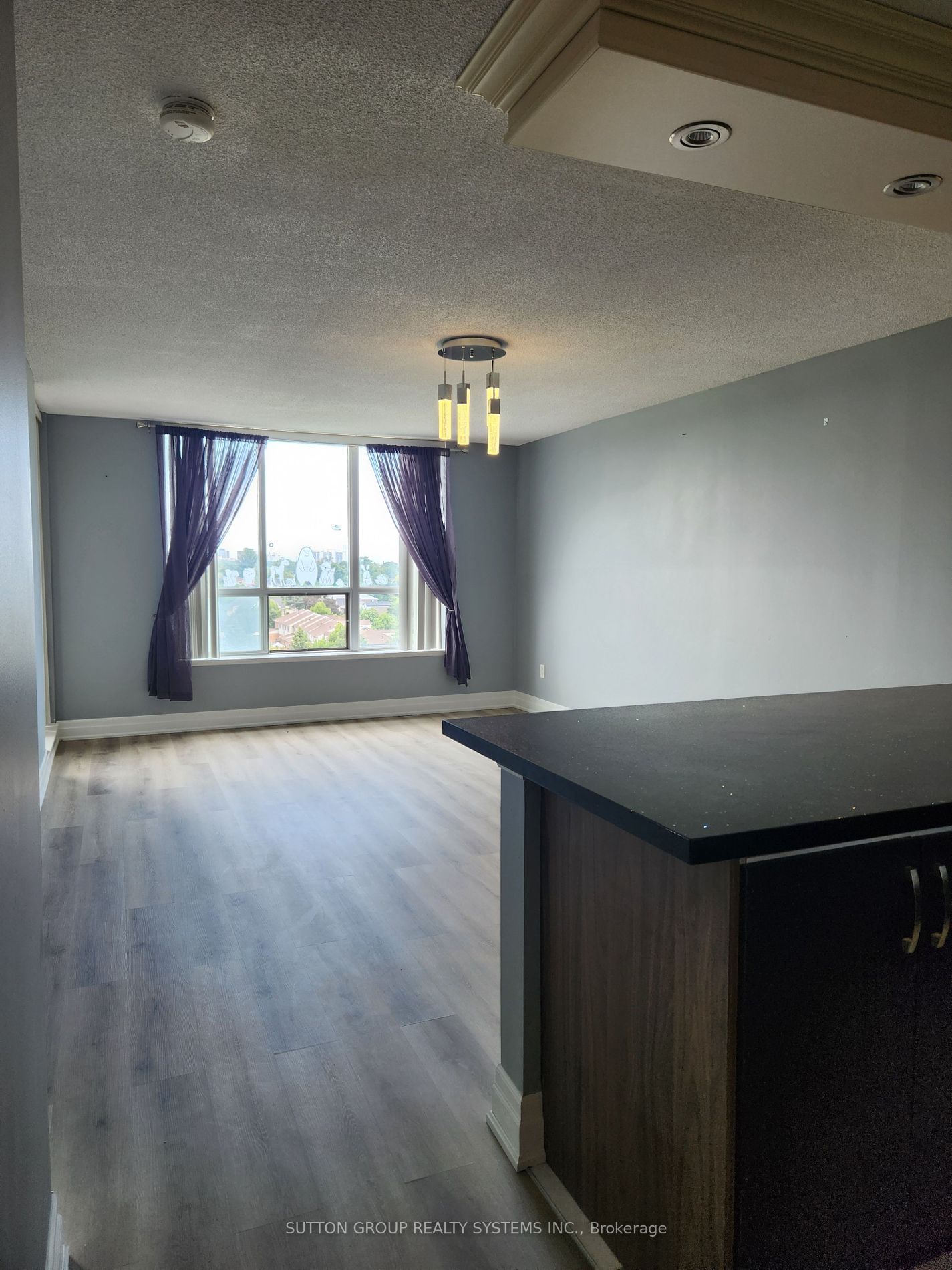 1140 Parkwest Pl, unit 809 for rent - image #5