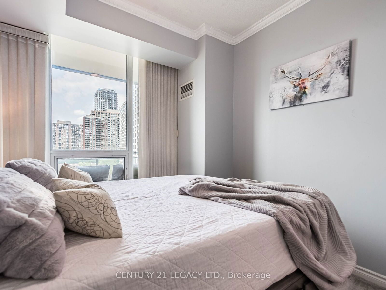 3525 Kariya Dr, unit 808 for sale - image #18