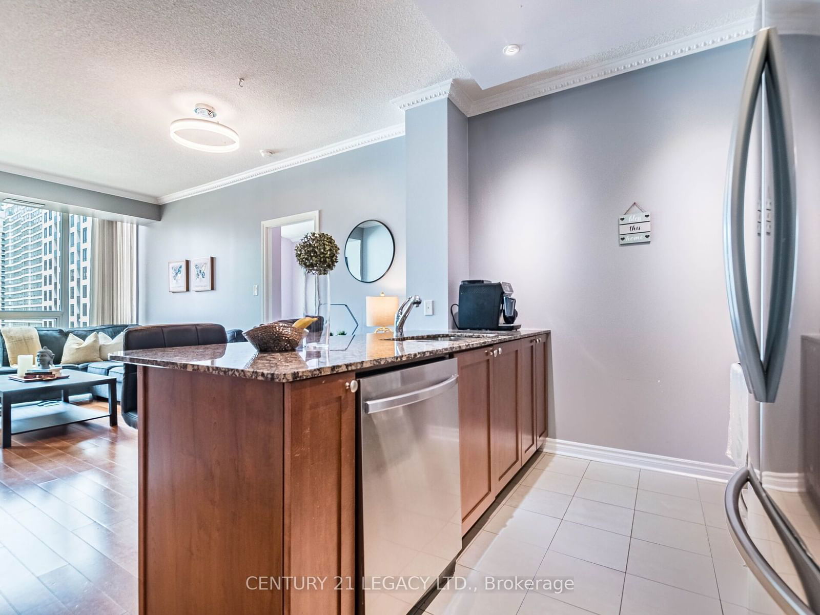 3525 Kariya Dr, unit 808 for sale - image #8