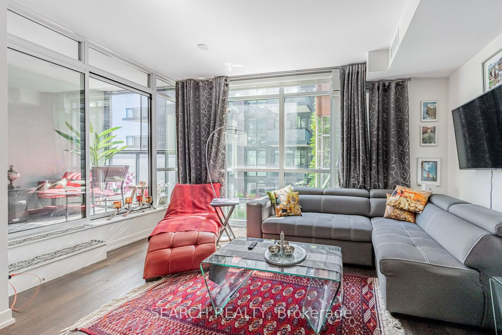 36 Howard Park Ave, unit 303 for sale - image #13