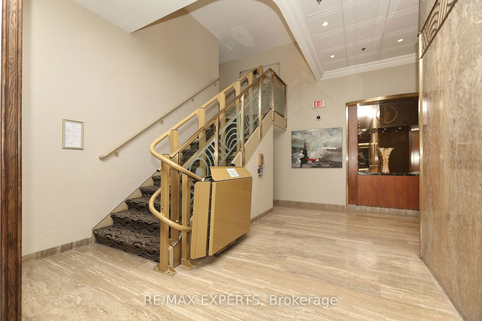 2045 Lakeshore Blvd, unit 1609 for sale - image #22