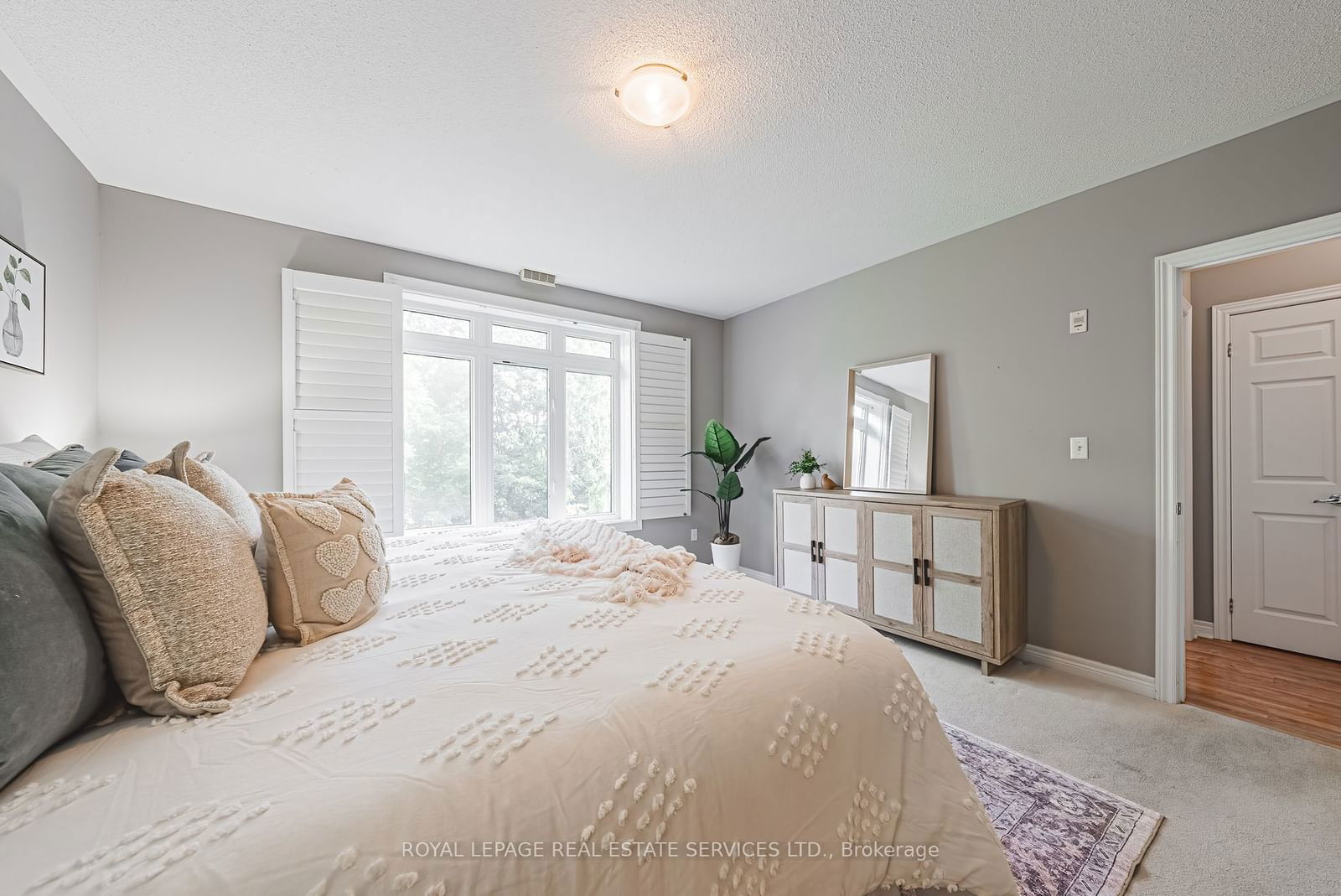 443 Centennial Forest Dr, unit 302 for sale - image #16