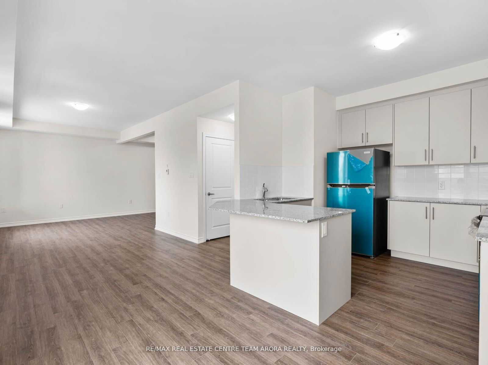 45 Knotsberry Circ, unit 47 for sale - image #7