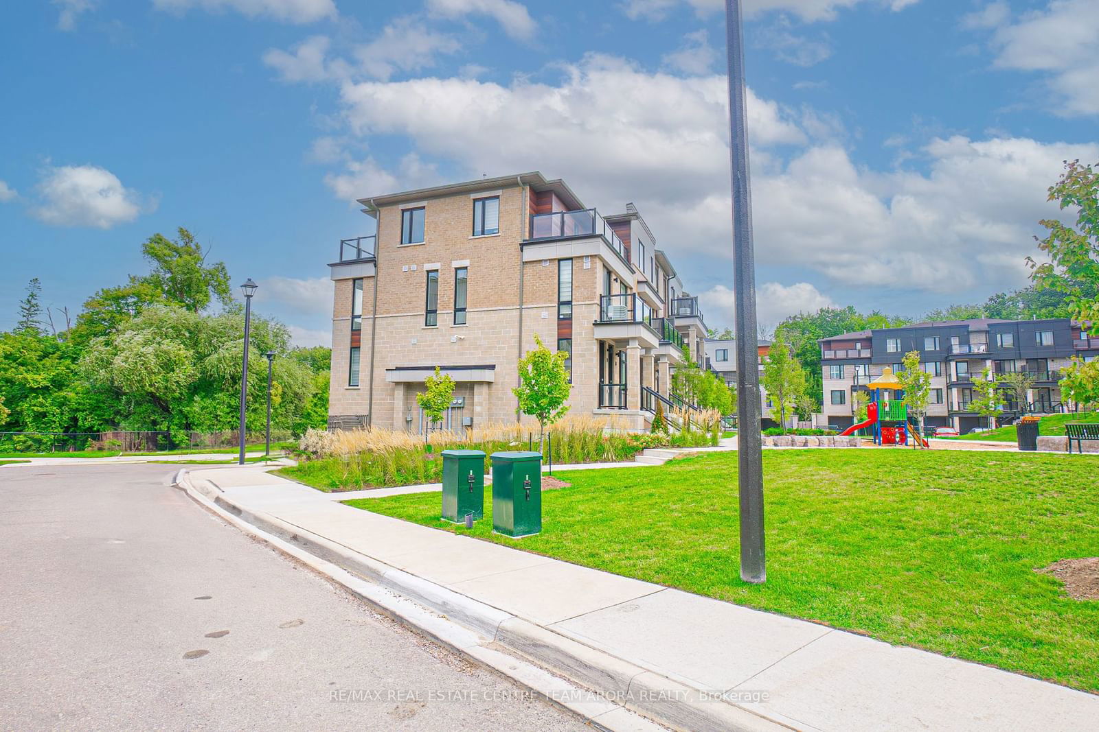 Forest Gate at Lionhead Phase II, Brampton, Toronto