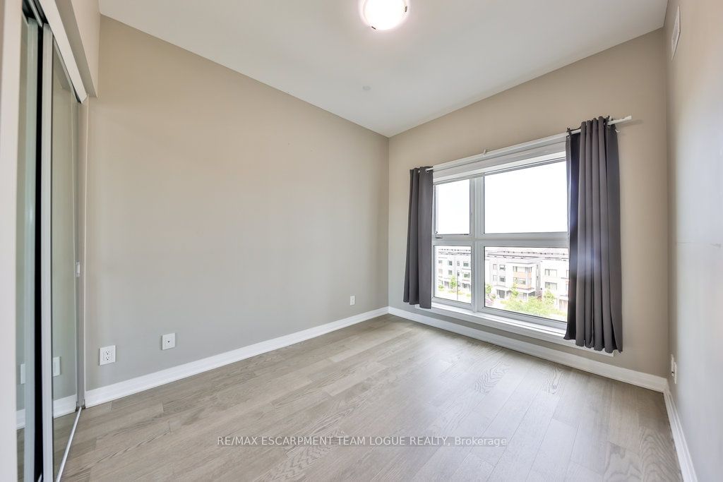 128 GROVEWOOD COMMON, unit 509 for rent - image #22