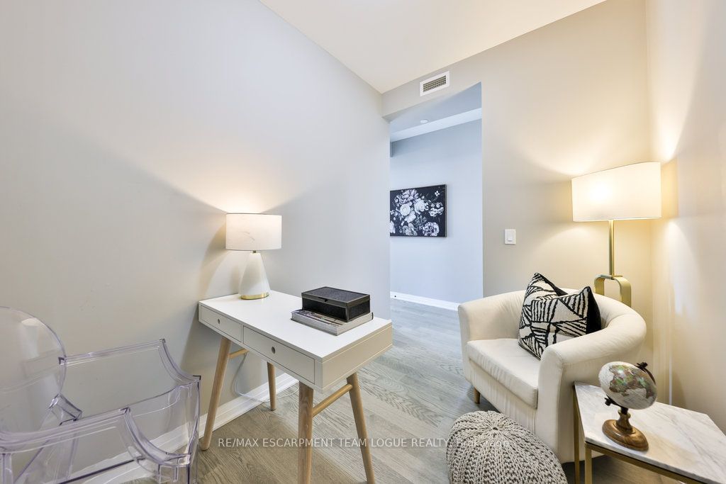 128 GROVEWOOD COMMON, unit 509 for rent - image #25