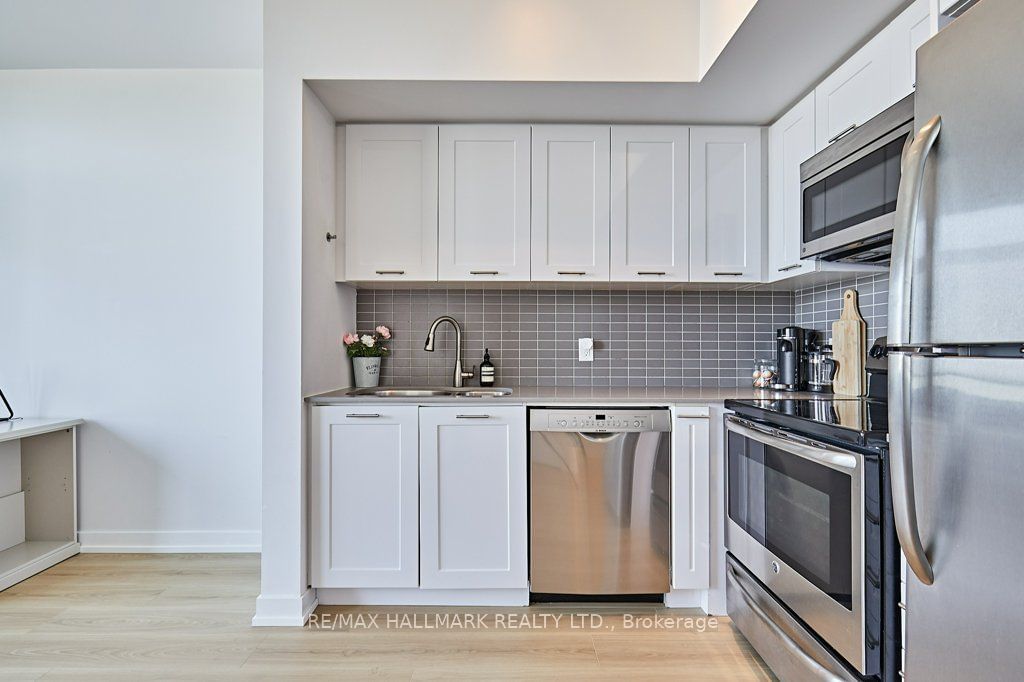 2200 Lake Shore Blvd W, unit 816 for sale - image #13