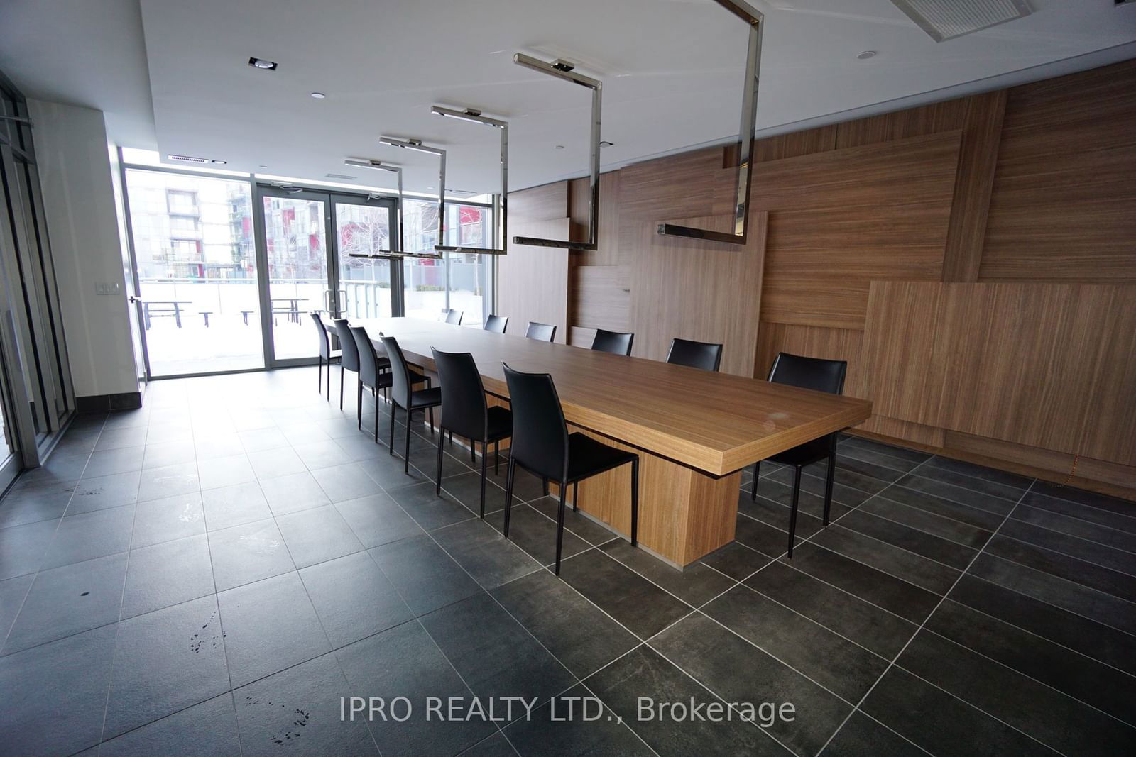 5240 Dundas St, unit B609 for rent - image #24