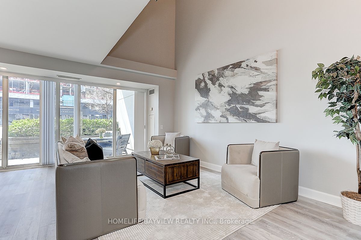 1050 The Queensway, unit 107 for sale - image #11