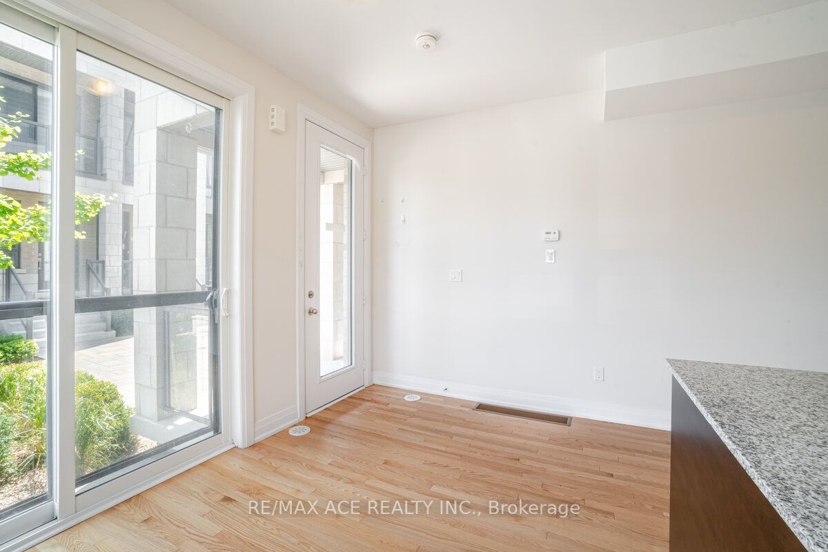 719 Lawrence Ave W, unit 49 for rent - image #6