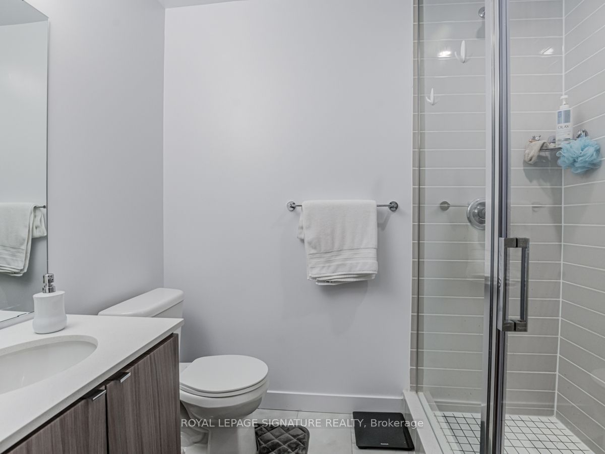 2433 Dufferin St, unit 107 for rent - image #18