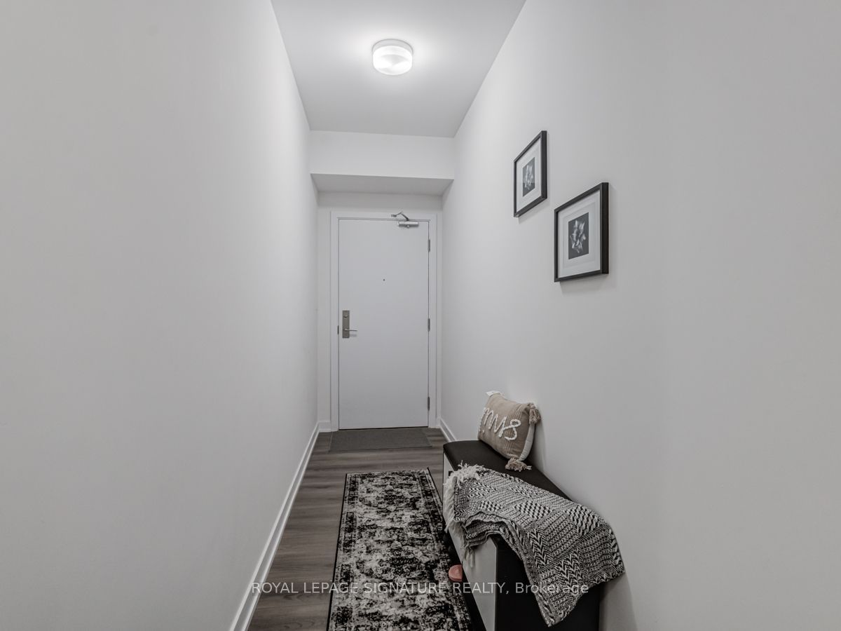 2433 Dufferin St, unit 107 for rent - image #3