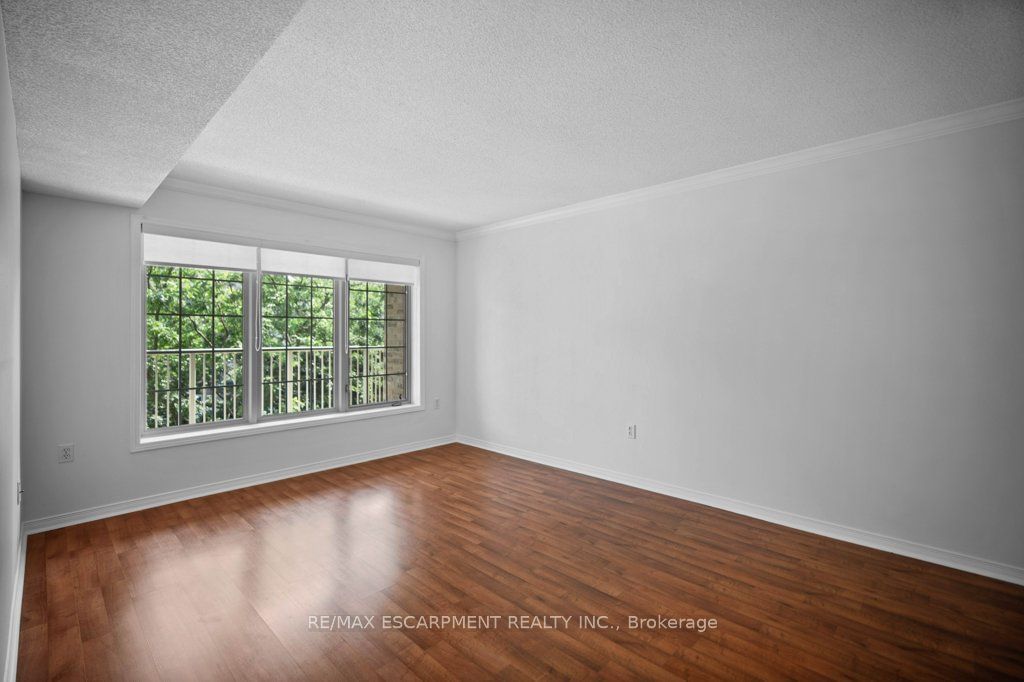 216 Plains Rd W, unit D307 for sale - image #18