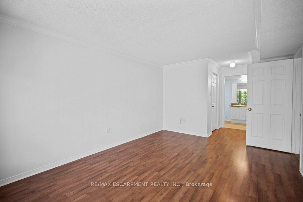 216 Plains Rd W, unit D307 for sale - image #20