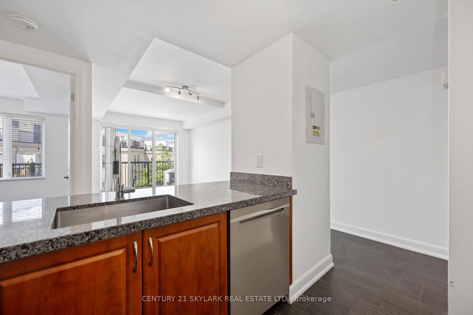 3043 Finch Ave W, unit 2027 for sale - image #9