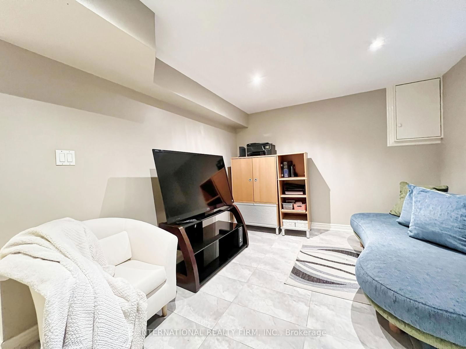 2445 homelands Dr, unit 49 for sale - image #21