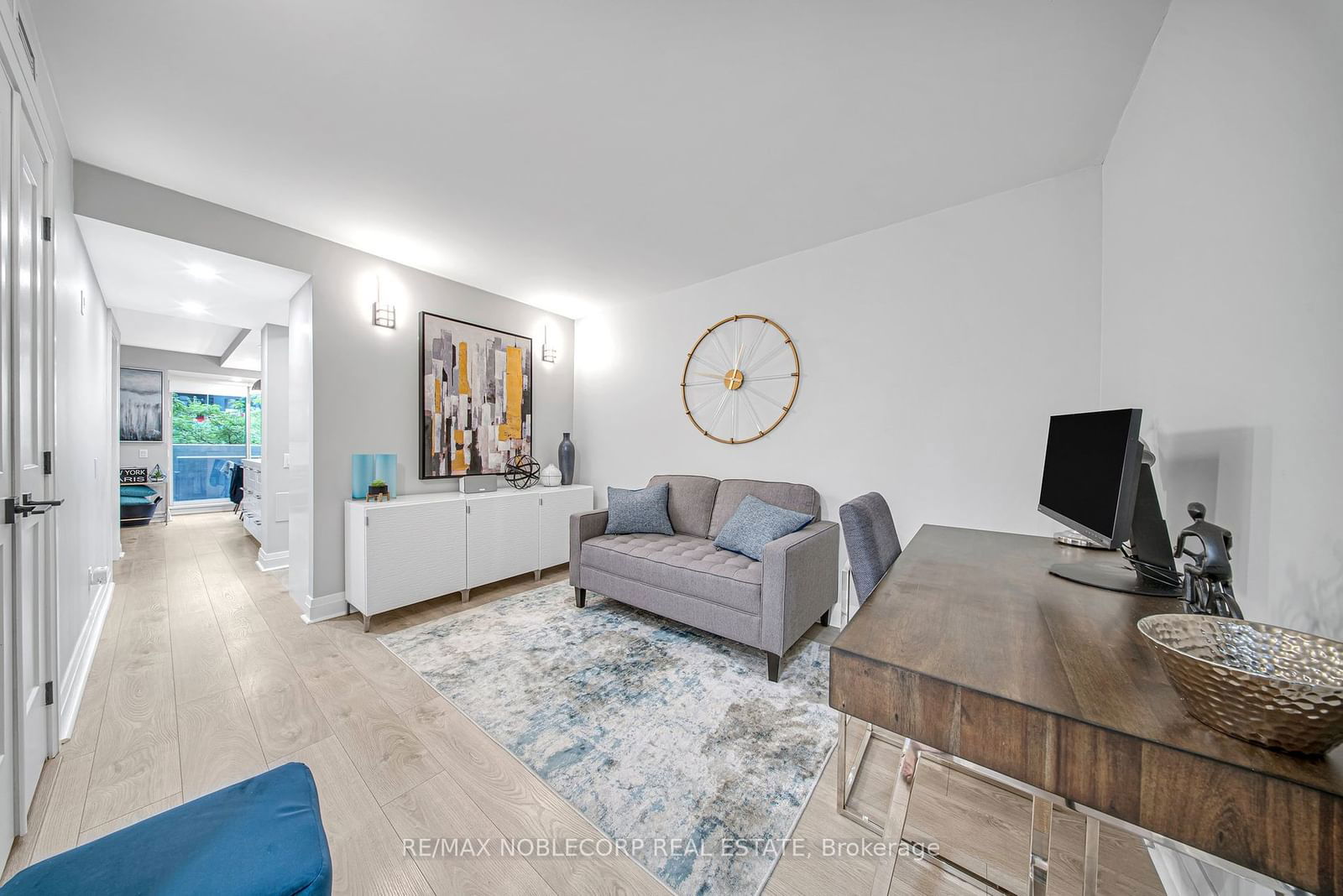 1050 The Queensway, unit 208 for sale - image #11