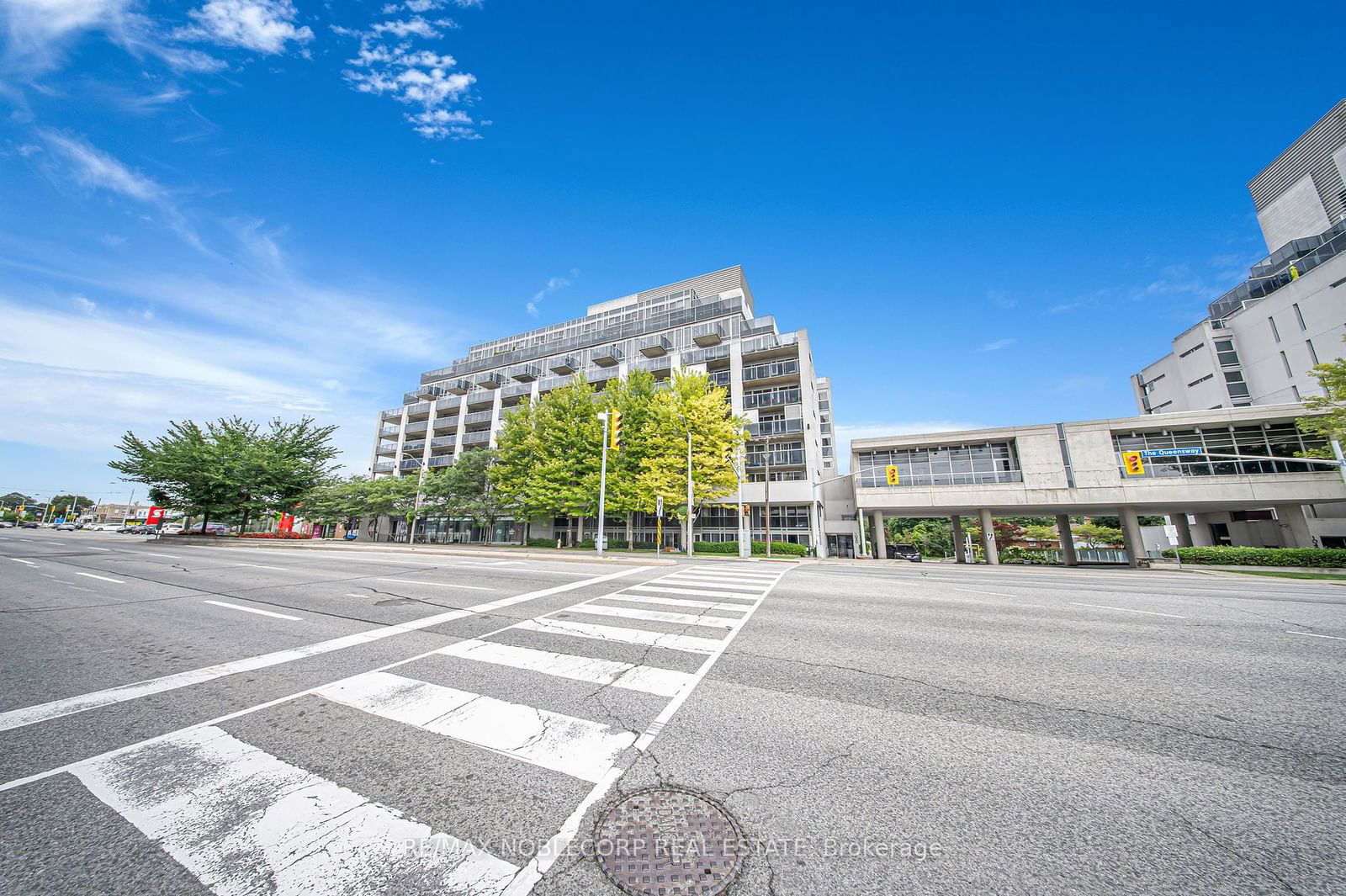 1050 The Queensway, unit 208 for sale - image #3