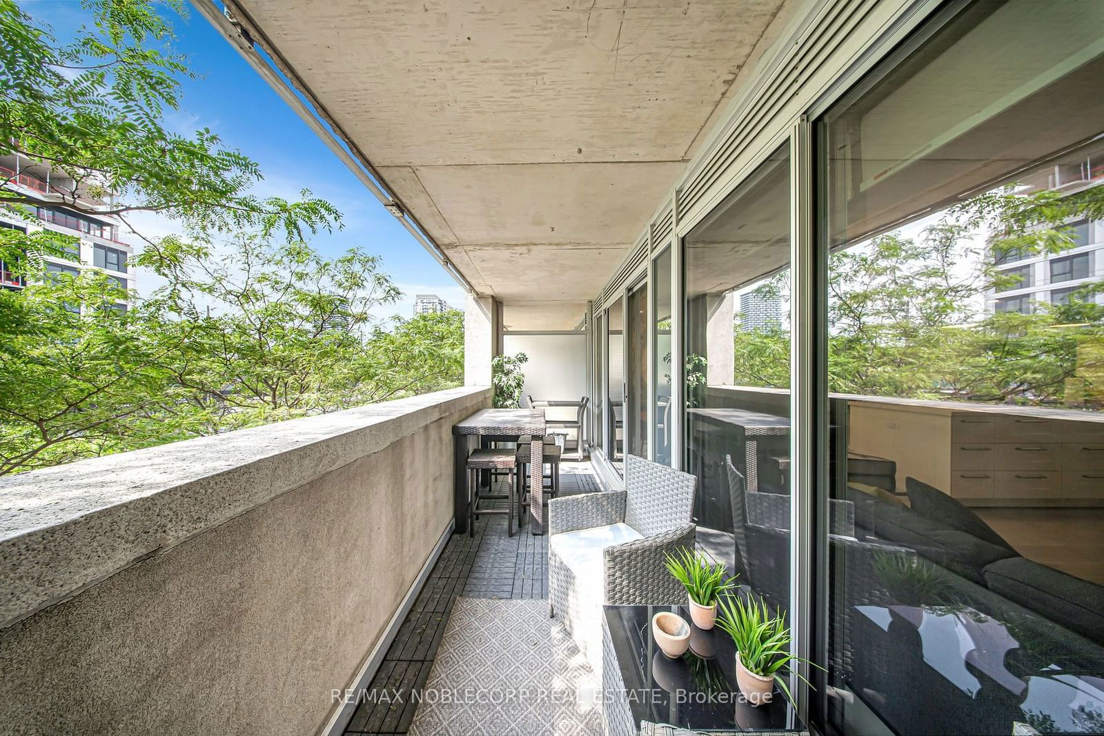 1050 The Queensway, unit 208 for sale - image #34