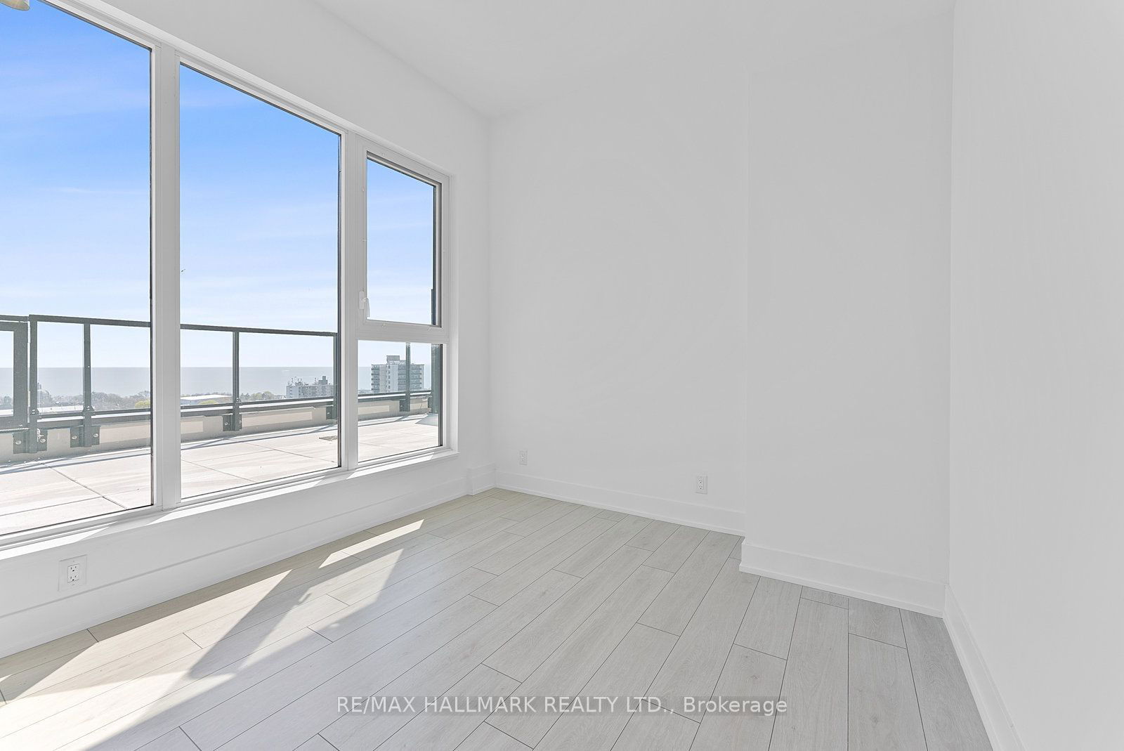 270 Dufferin St, unit PH 4 for sale - image #26