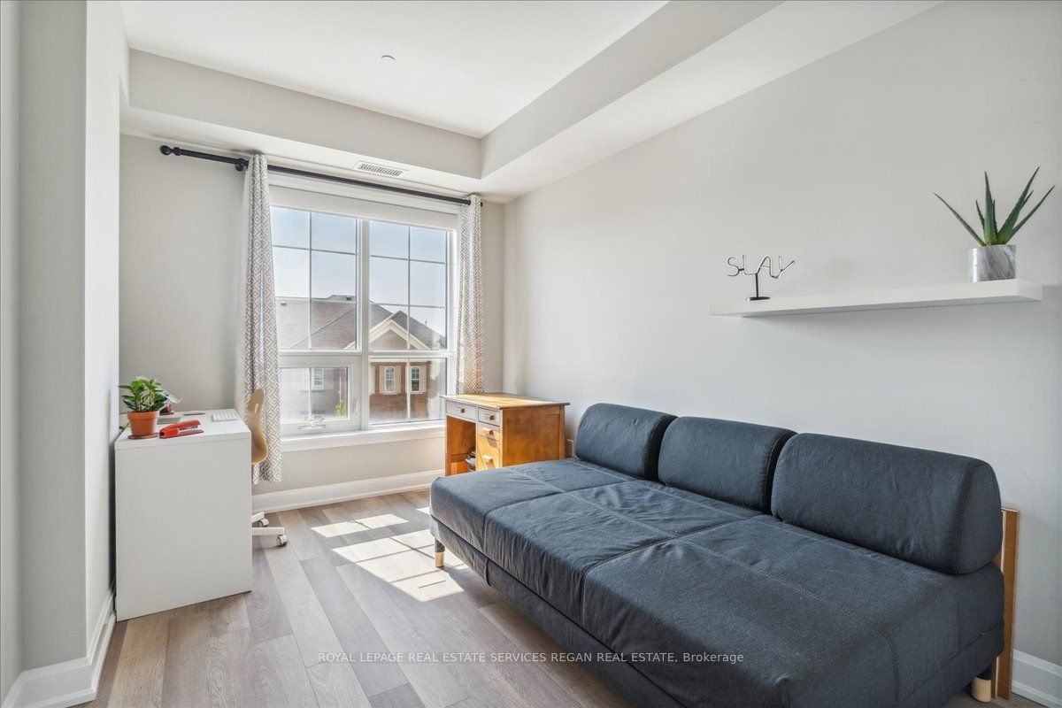 216 Oak Park Blvd, unit 302 for sale - image #16