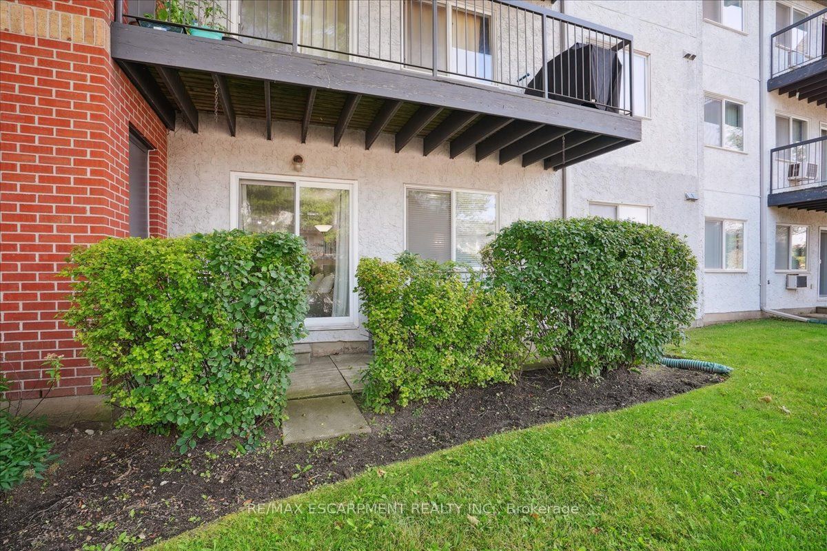 1450 Glen Abbey Gate, unit 312 for sale - image #13