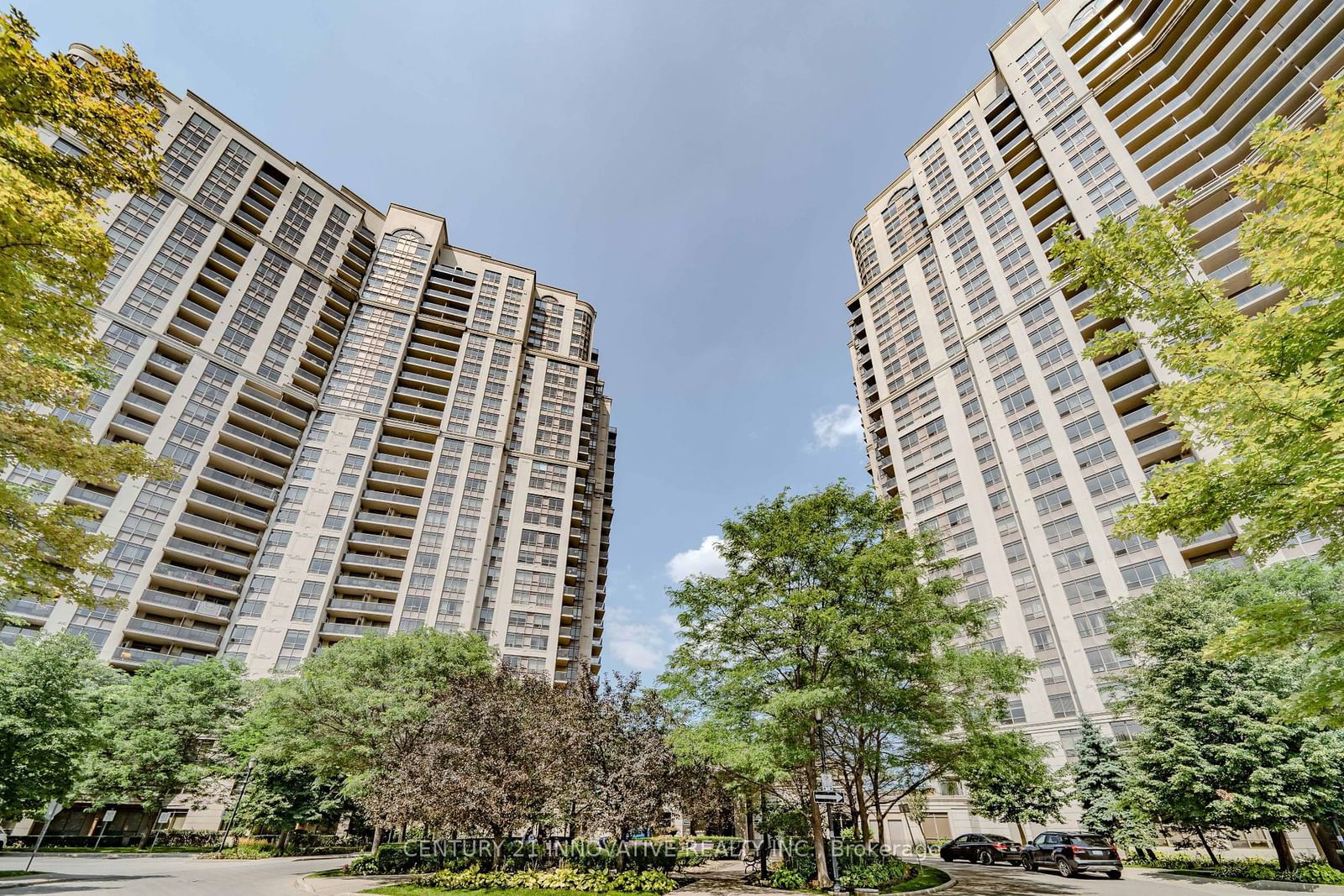 710 Humberwood Blvd, unit 802 for sale